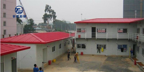 赤峰臨時(shí)彩鋼庫(kù)房結(jié)構(gòu)穩(wěn)定 翁牛特旗工地活動(dòng)房圖紙規(guī)劃